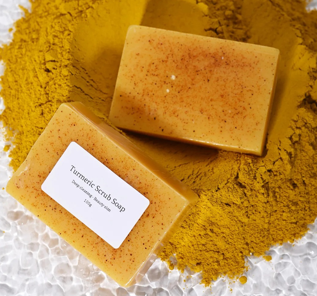 Natural Turmeric Kojic Scrub S - مراجعة Castor Oil Soap وسعره