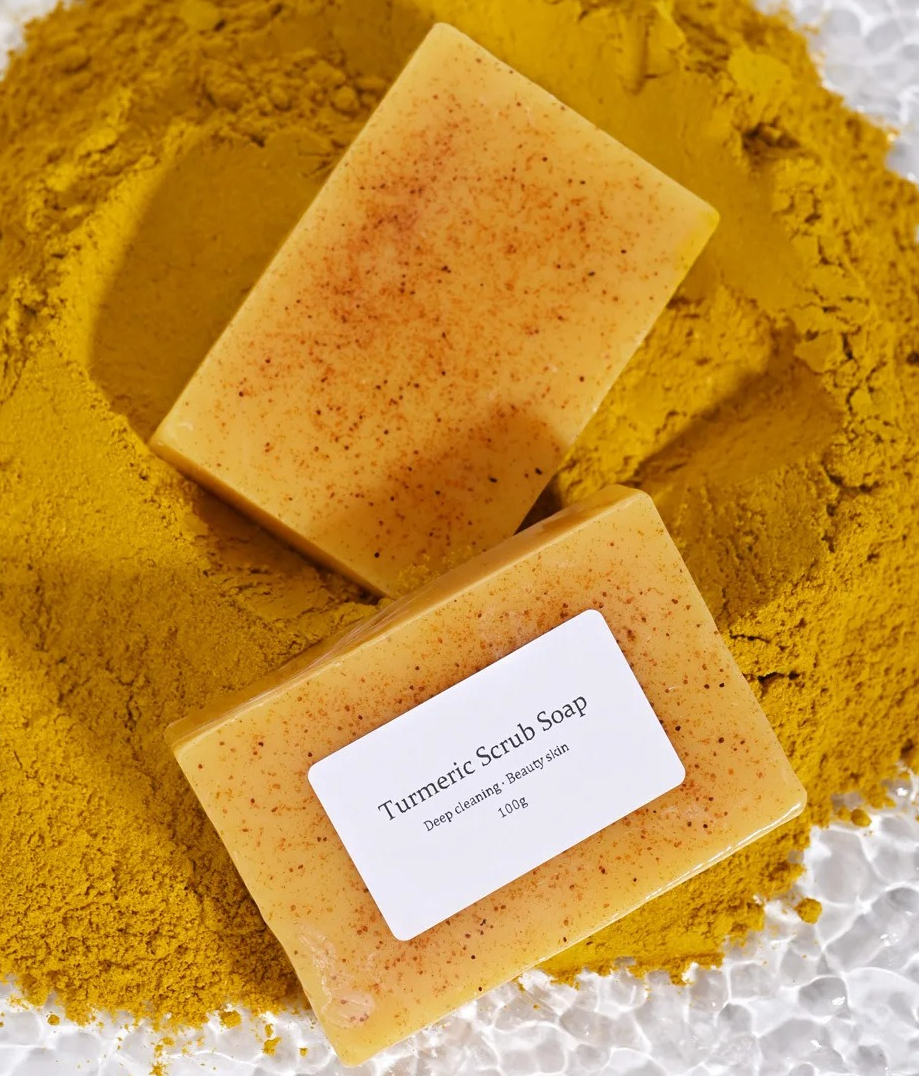 Natural Turmeric Kojic Scrub S - مراجعة Castor Oil Soap وسعره