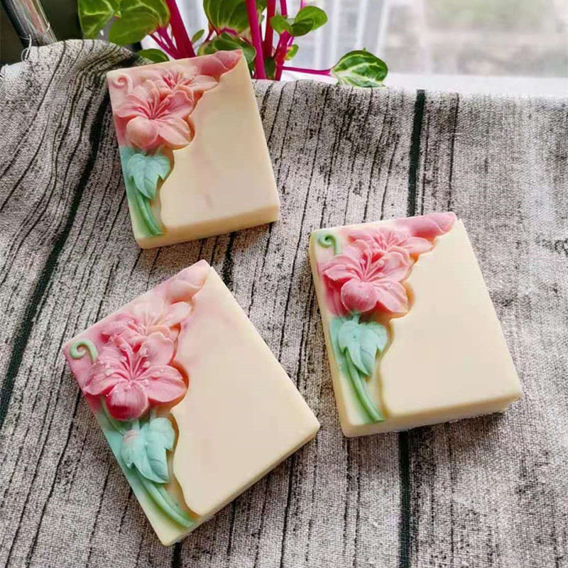 Pretty Floral Soap Mold Rectan - مراجعة Soap Making Cold Process وسعره