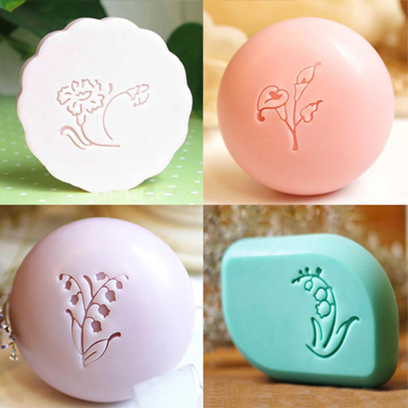 Small Flower Pattern Handmade  - مراجعة Soap Stamp Custom وسعره