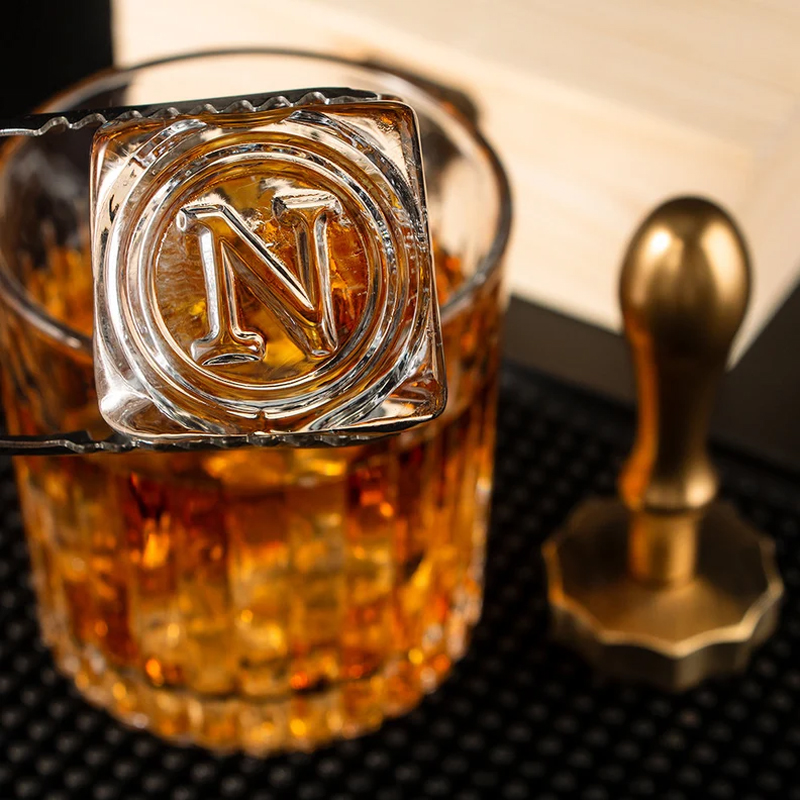 Custom Ice Cube Stamp, Letter  - مراجعة Soap Stamp Custom وسعره